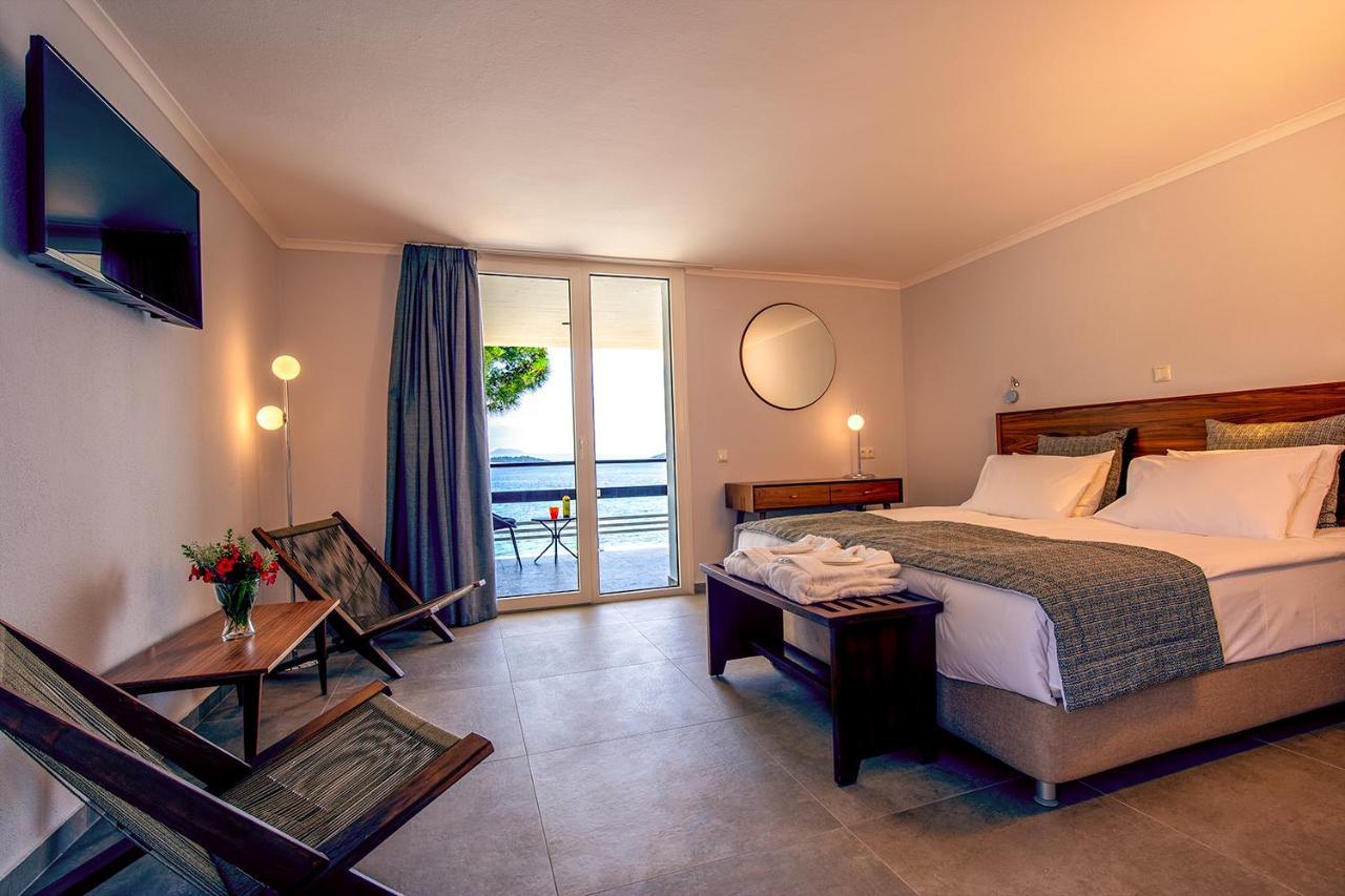 Hotel Xenia Ouranoupolis Exteriér fotografie